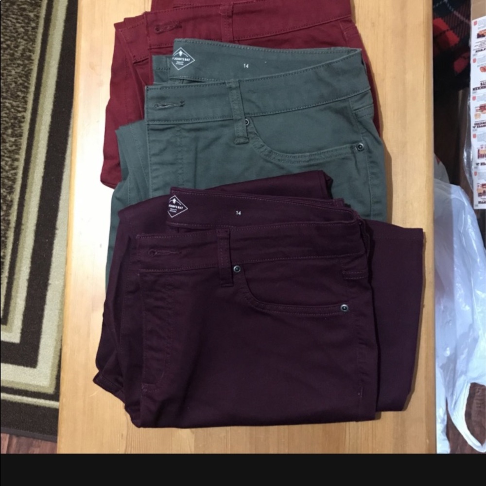 Three pair, new (no tags) did’t fit. Size 14 St.Johns
